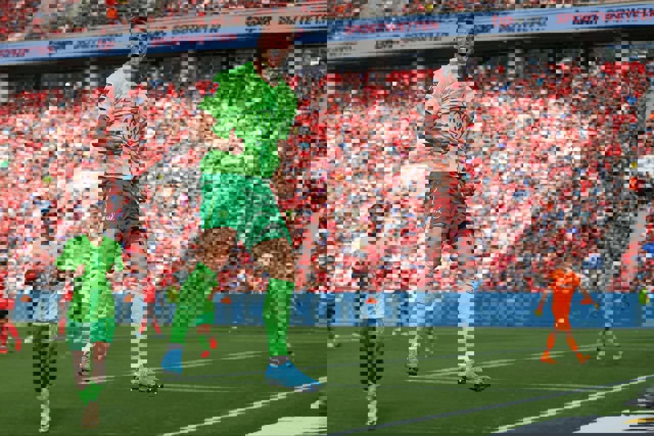 2084816