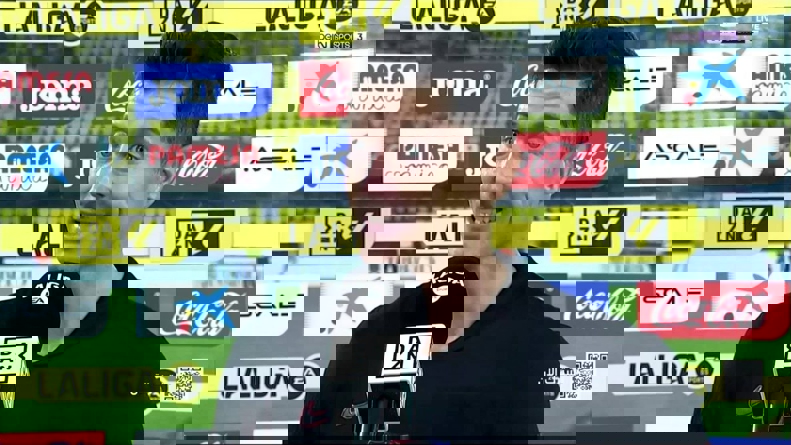 2084986
