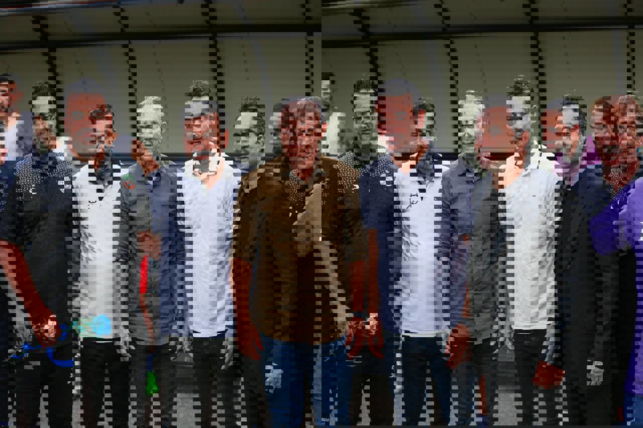 2085490