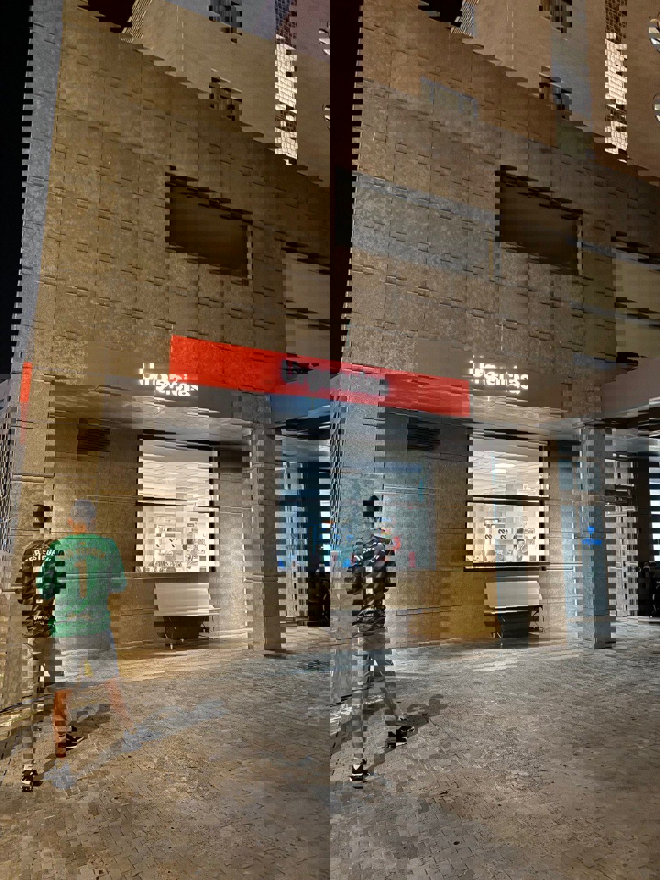 2085127