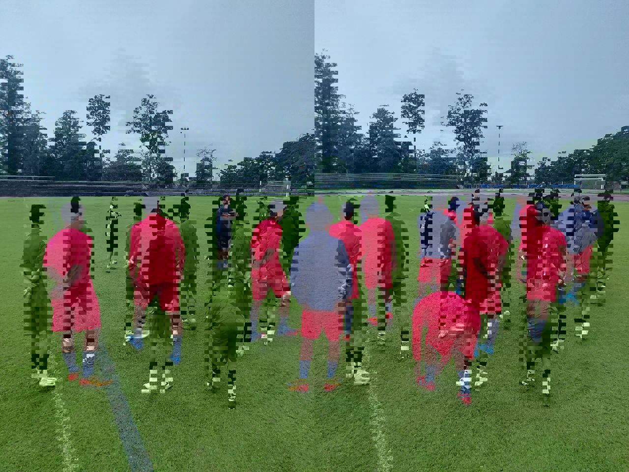 2085296