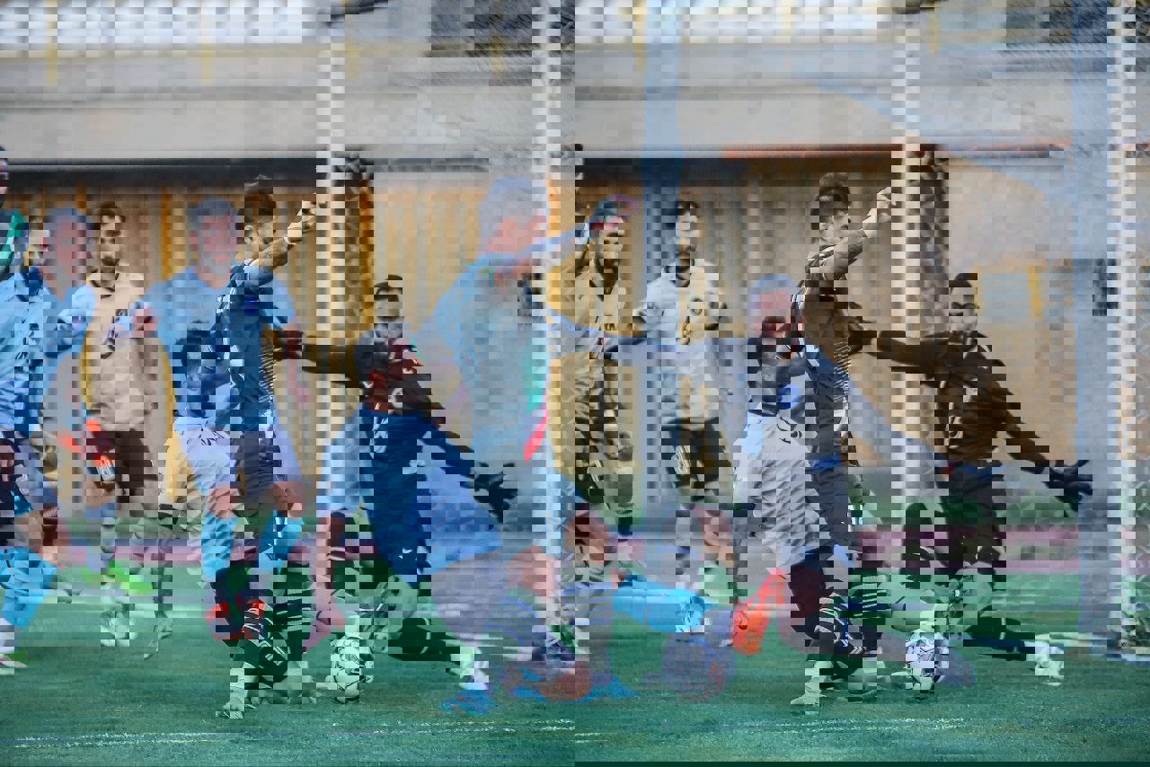 2085367