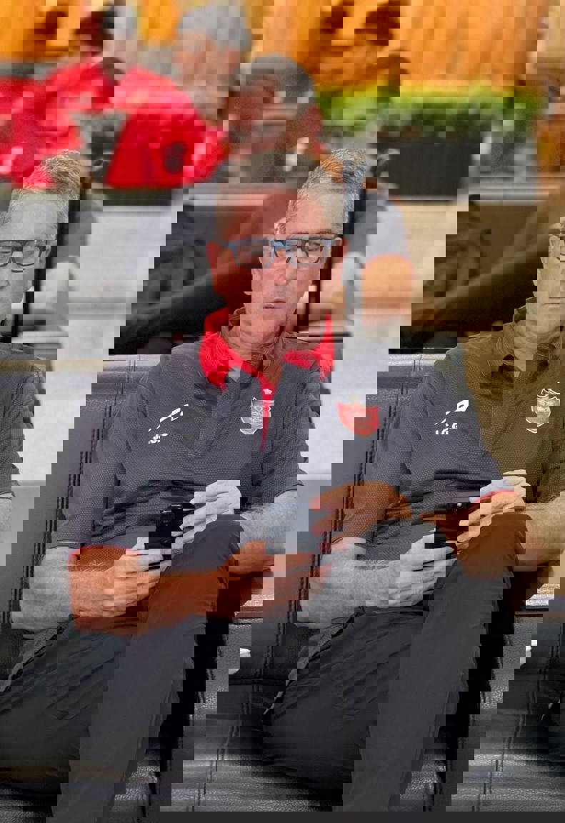 2085648