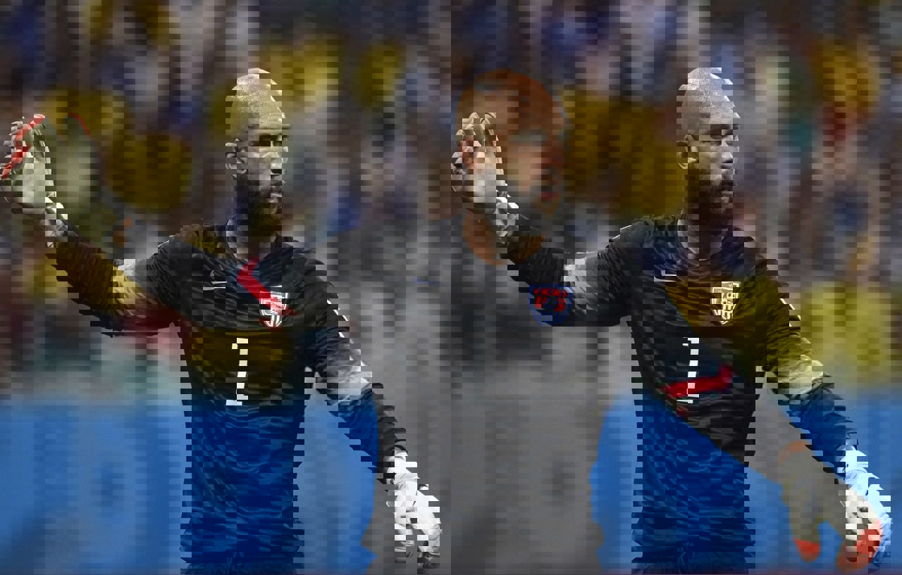 2085683