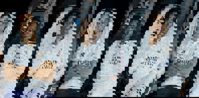 2085811