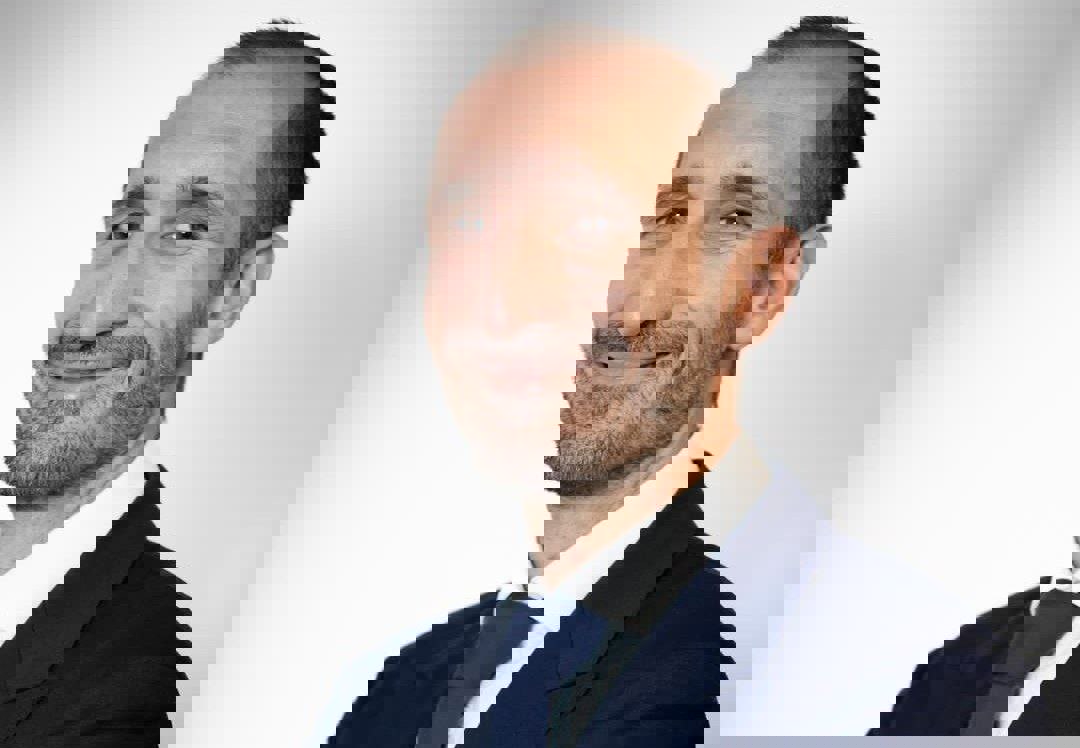 2085816