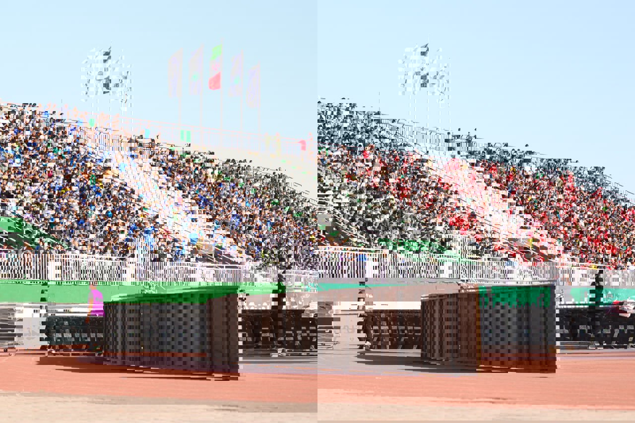 2086143