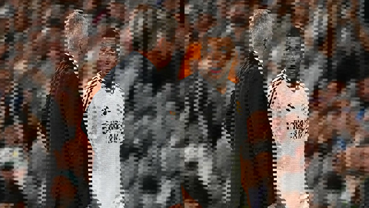 2086093