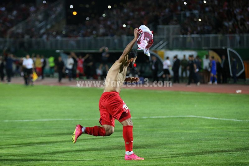 طعنه‌آمیز برای استقلالی‌ها: نیم تنه گلزنان پرسپولیس!