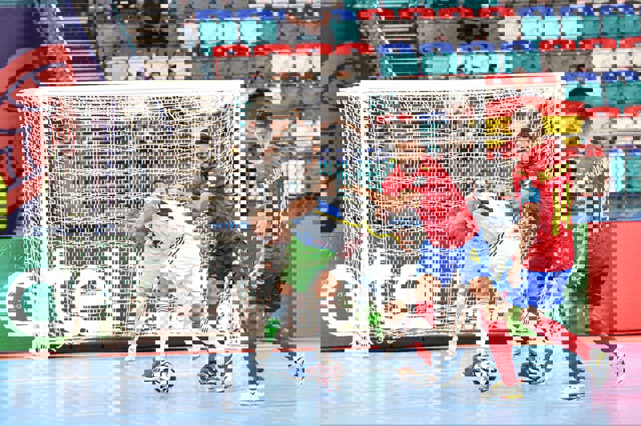 2086241
