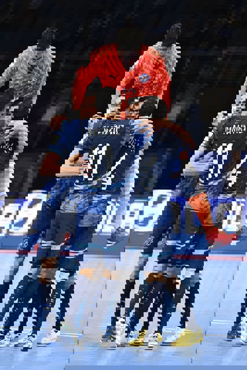 2086342