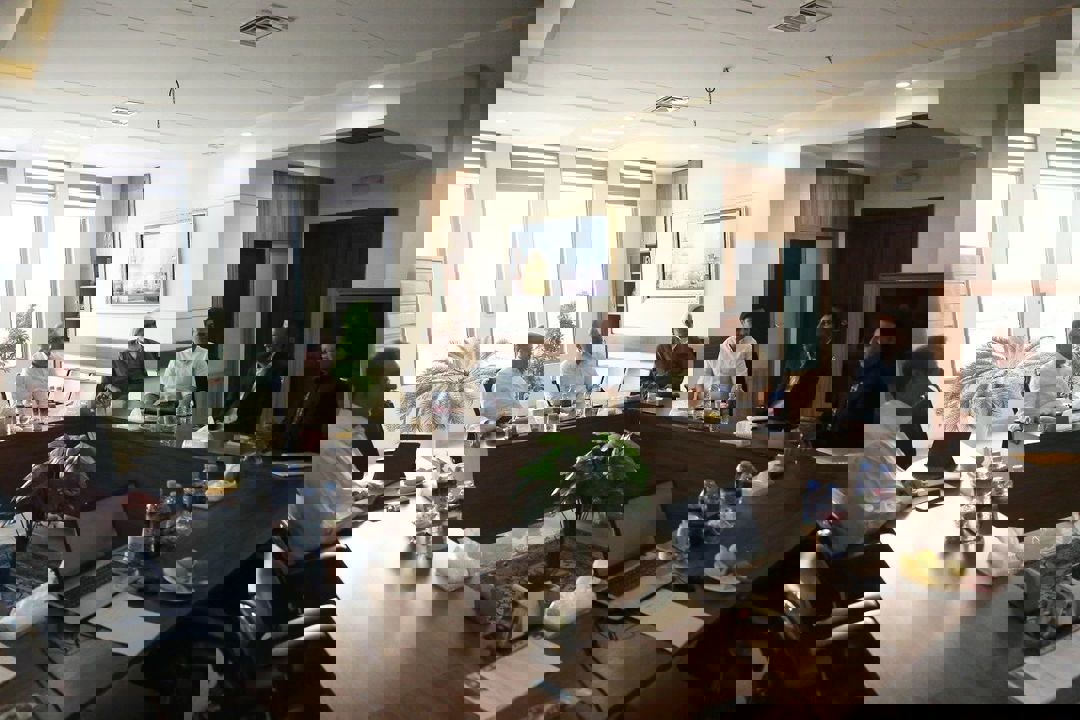 2086670