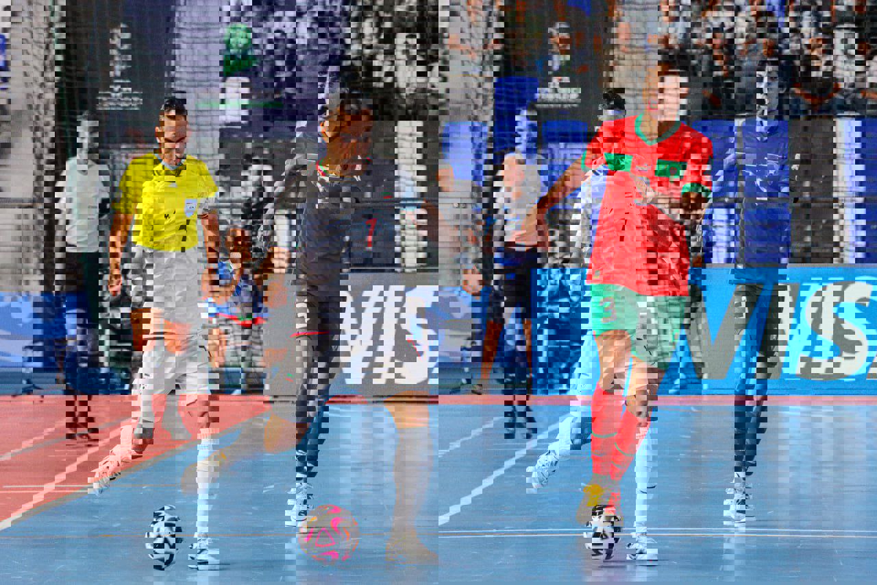 2086742