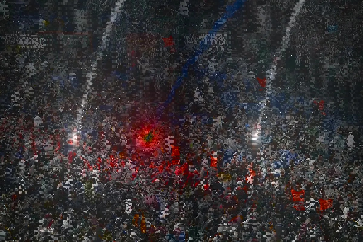 2086988