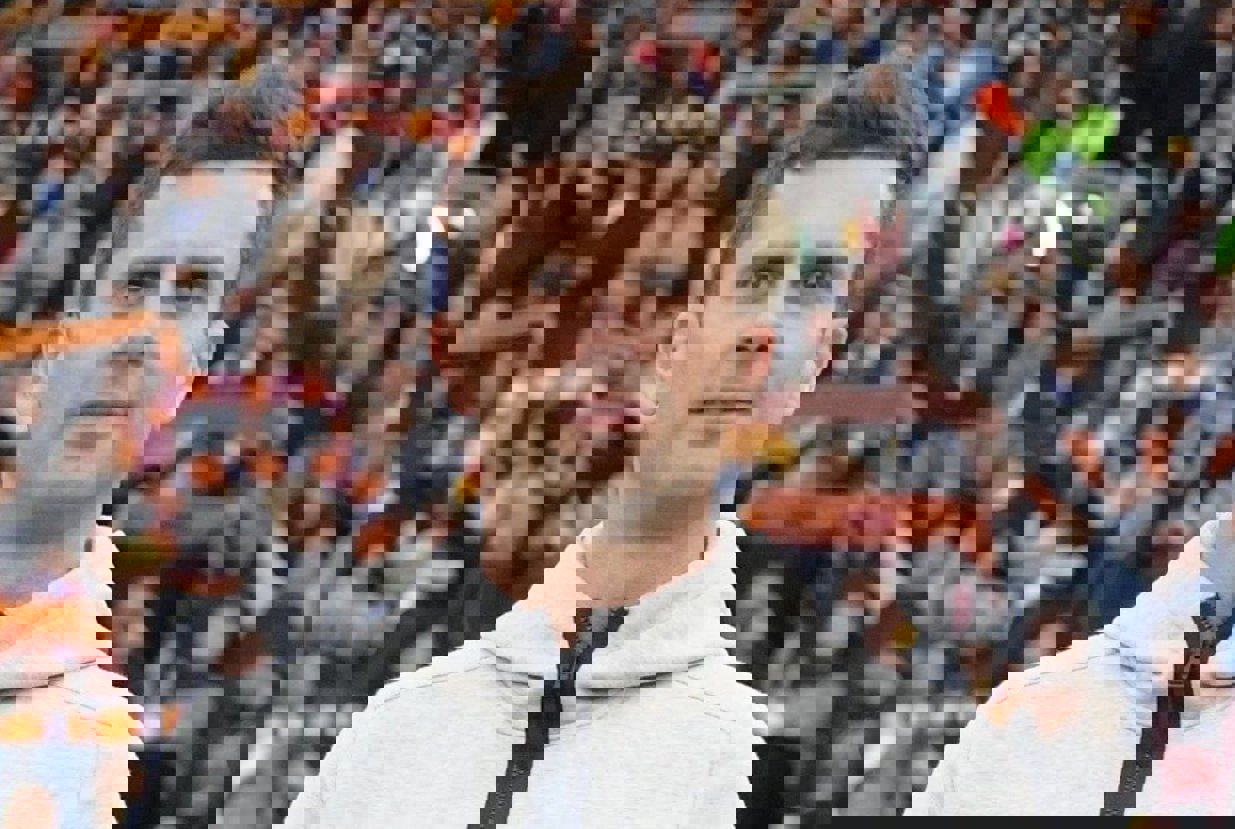 2086973