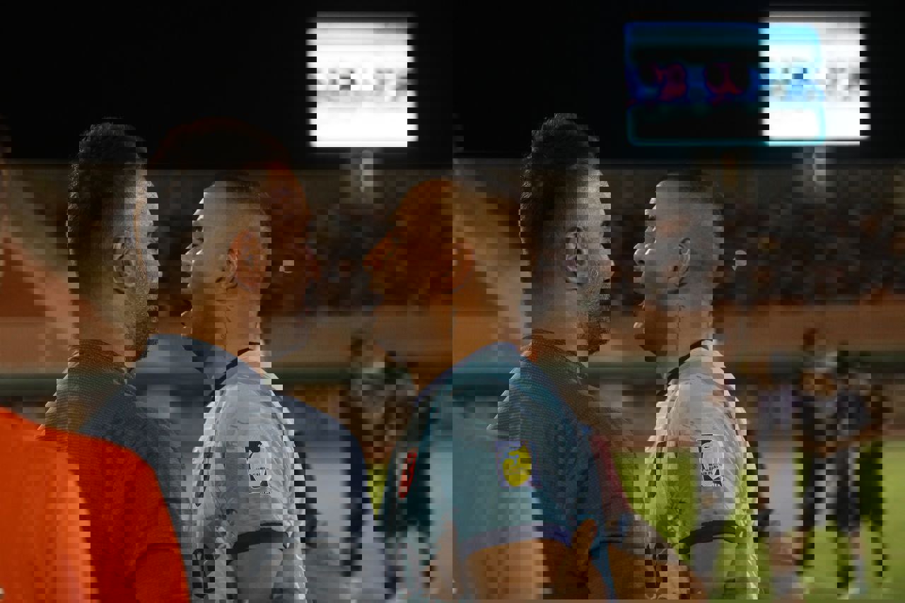 2087096