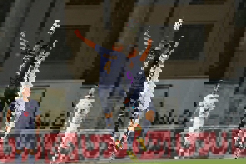 2087332