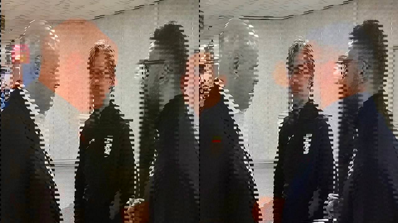 2087384