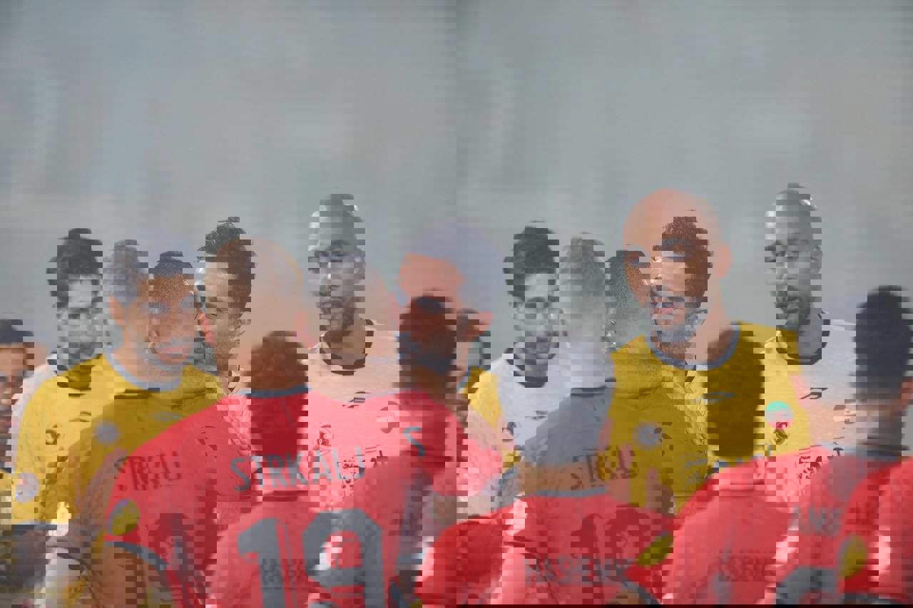 2087380