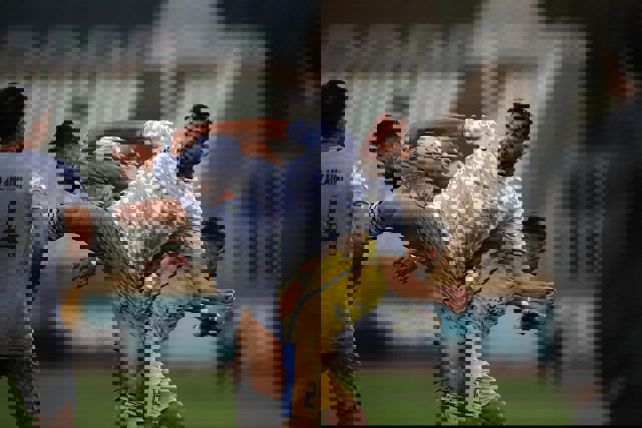 2087650