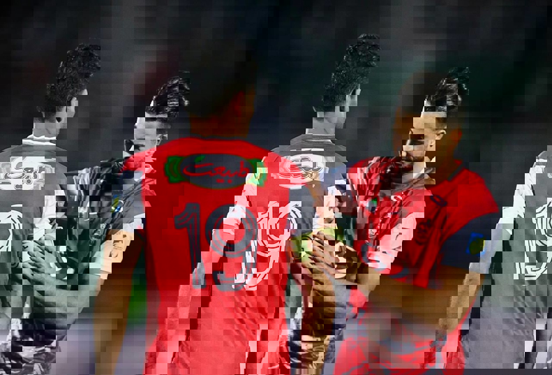 2087621