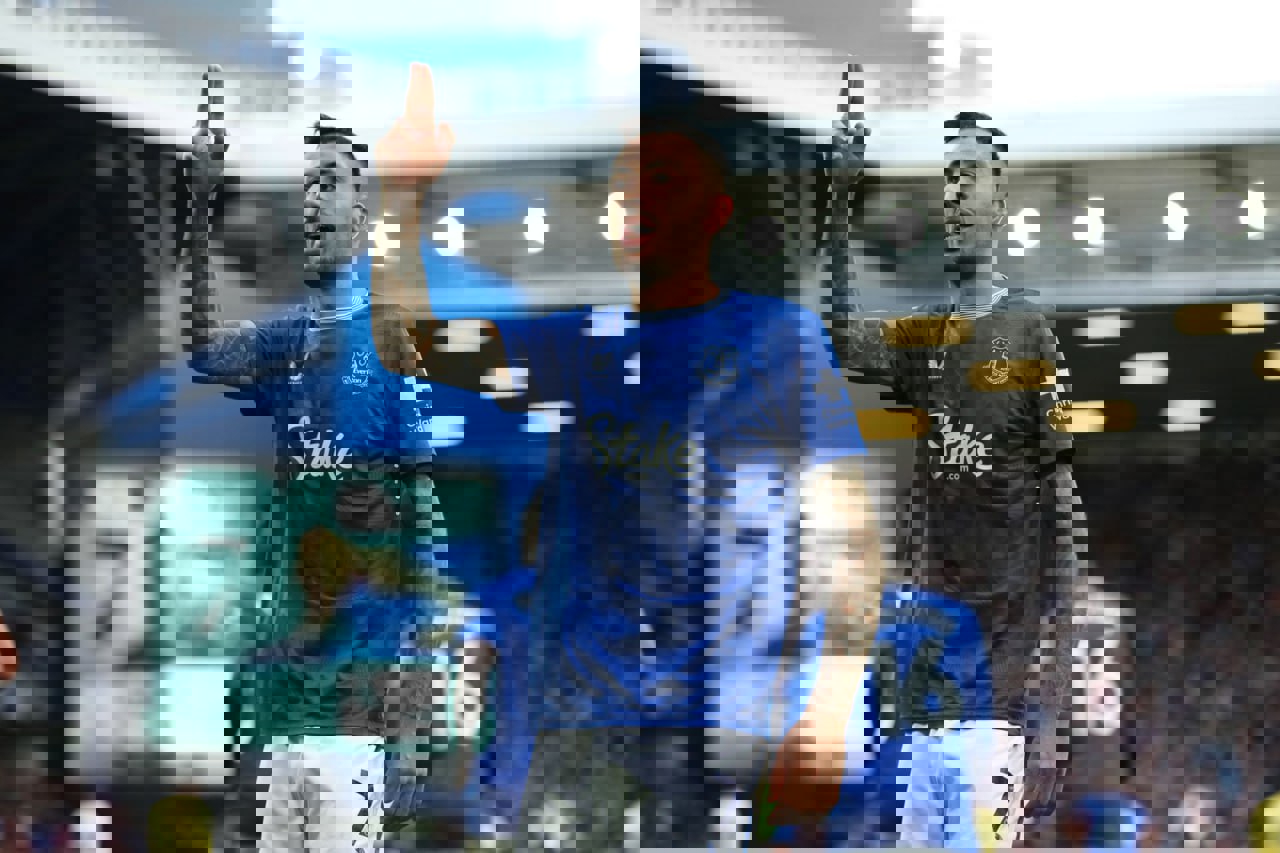 2087653