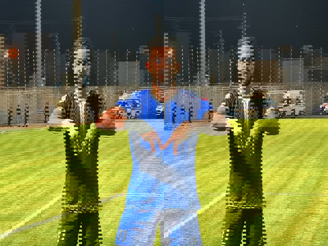 2087682