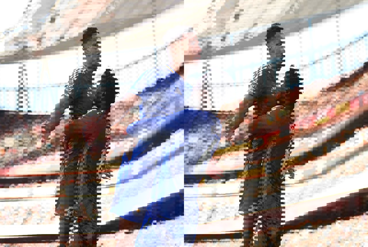 2087623