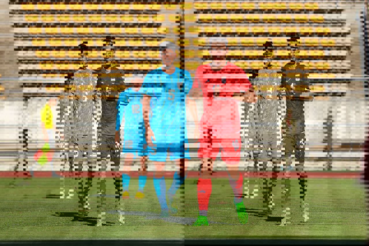 2087942