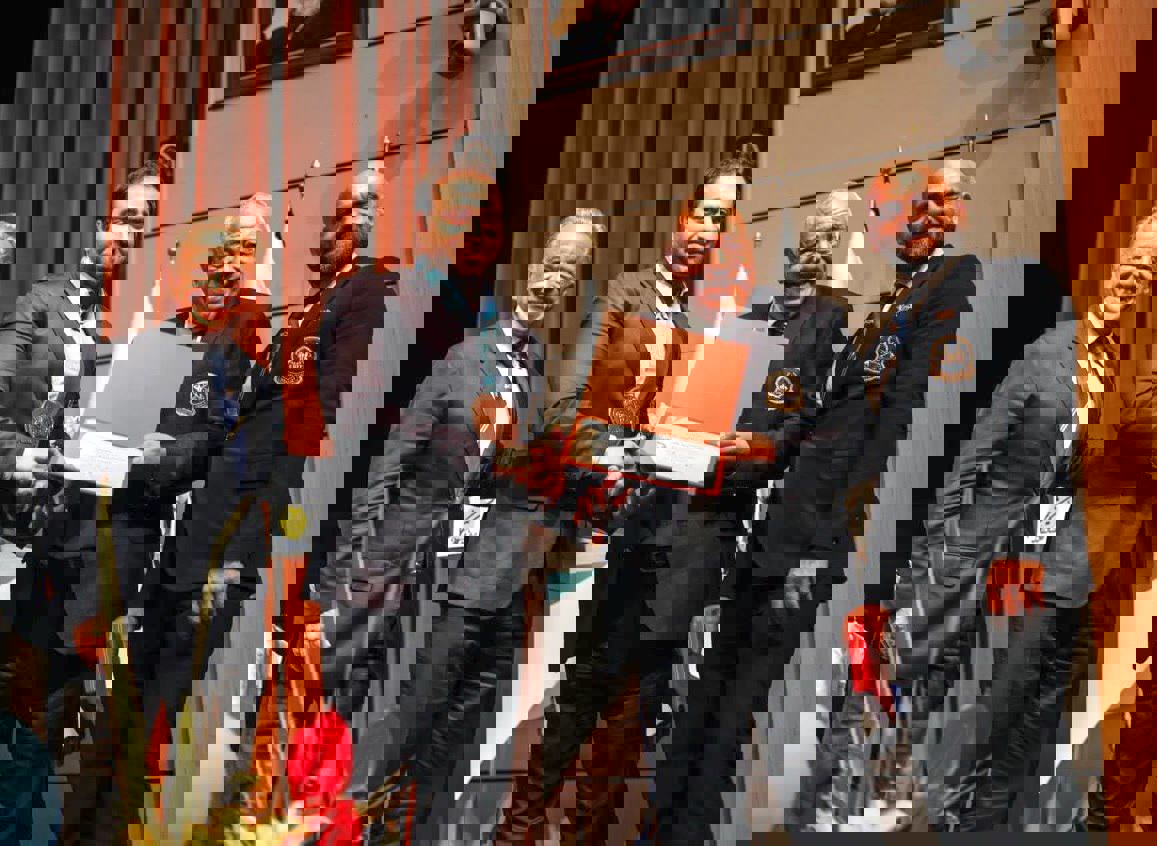 2088600