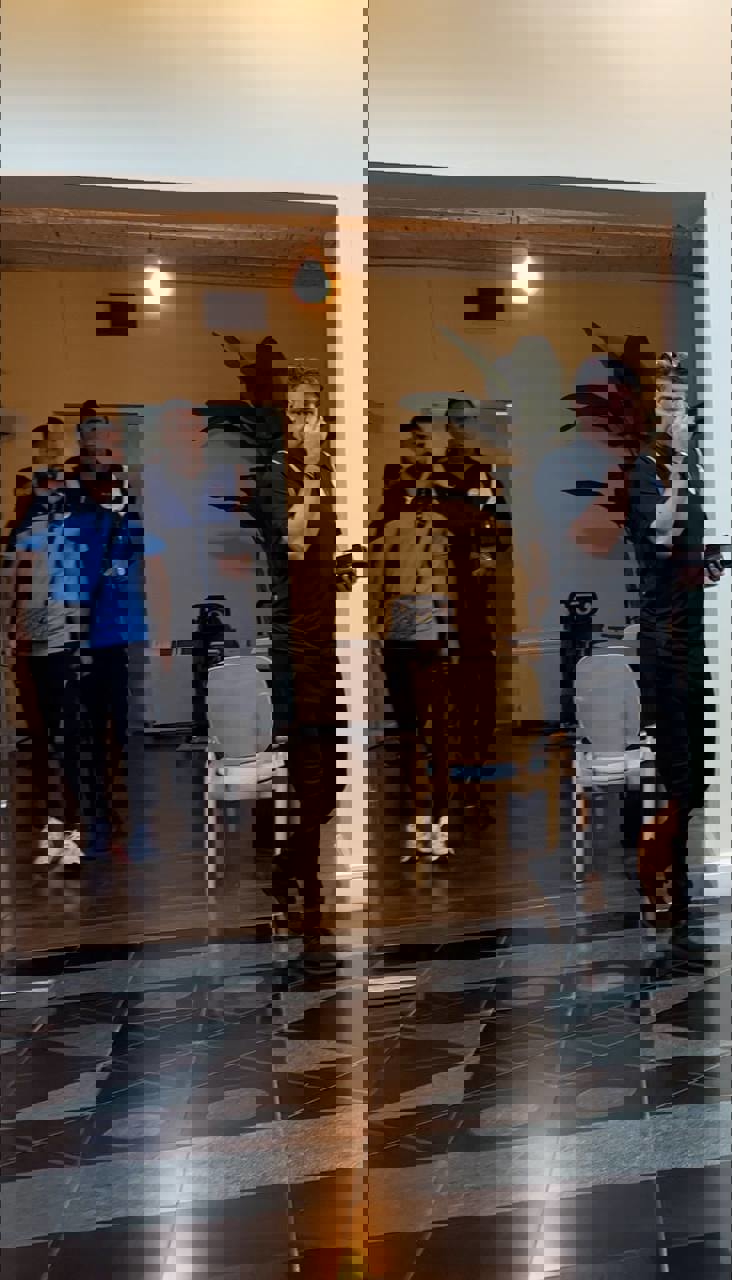 2088977