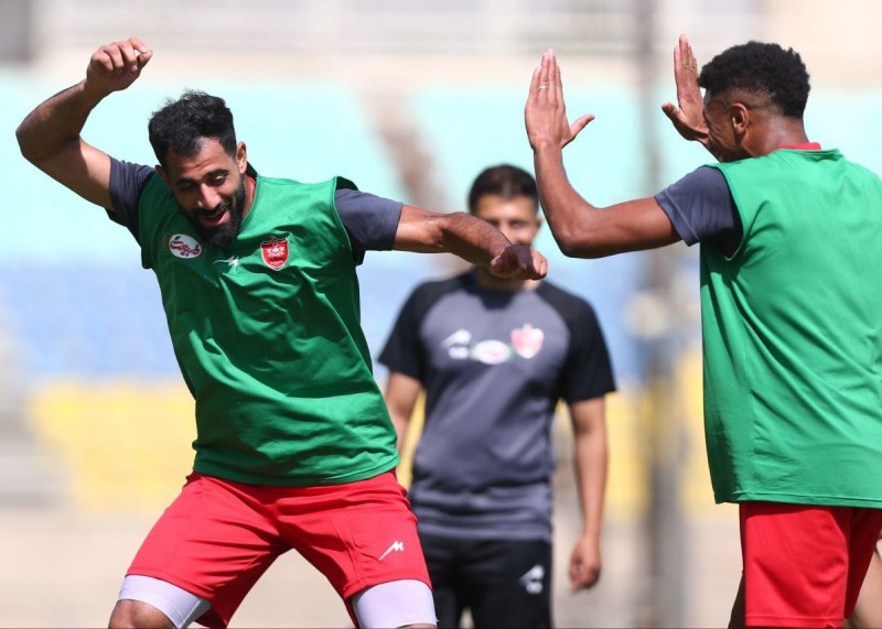 کنعانی روحیه را به اردوی پرسپولیس برمی‌‌گرداند