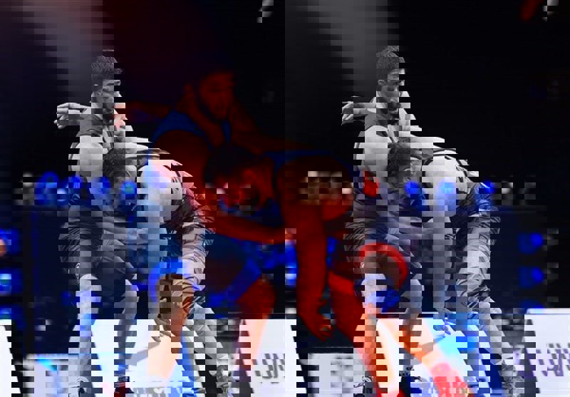 2089619