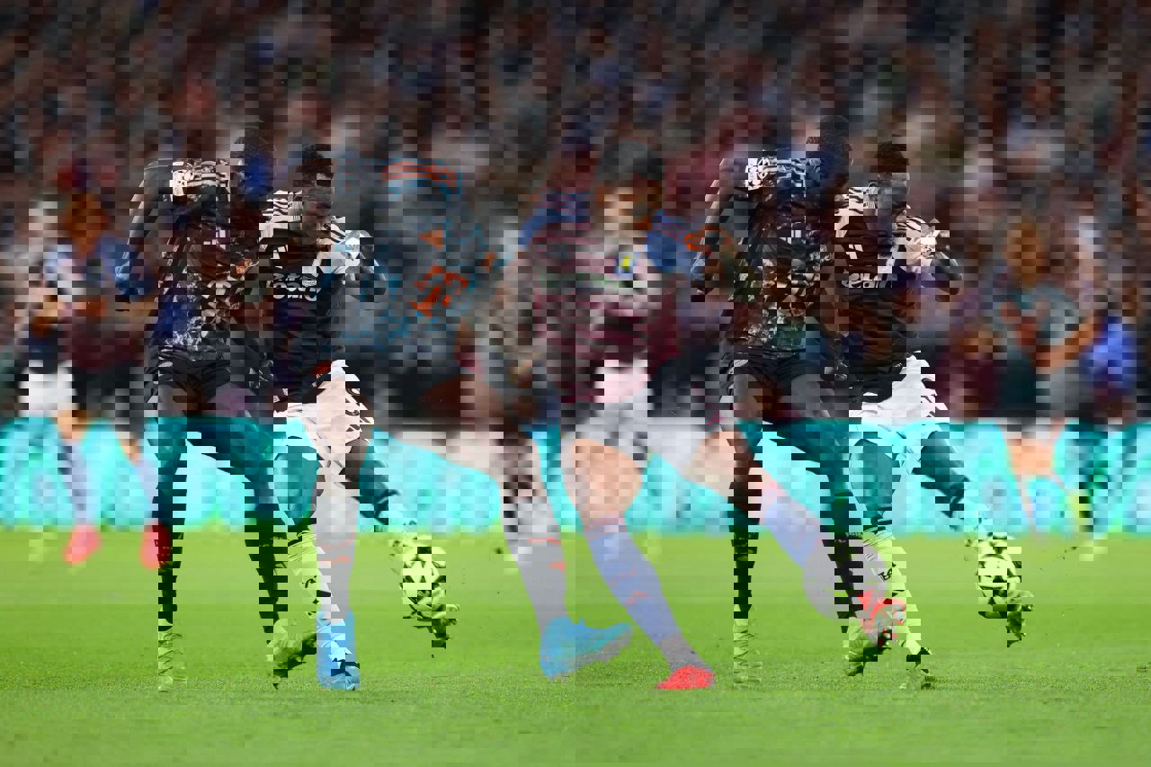 2089799
