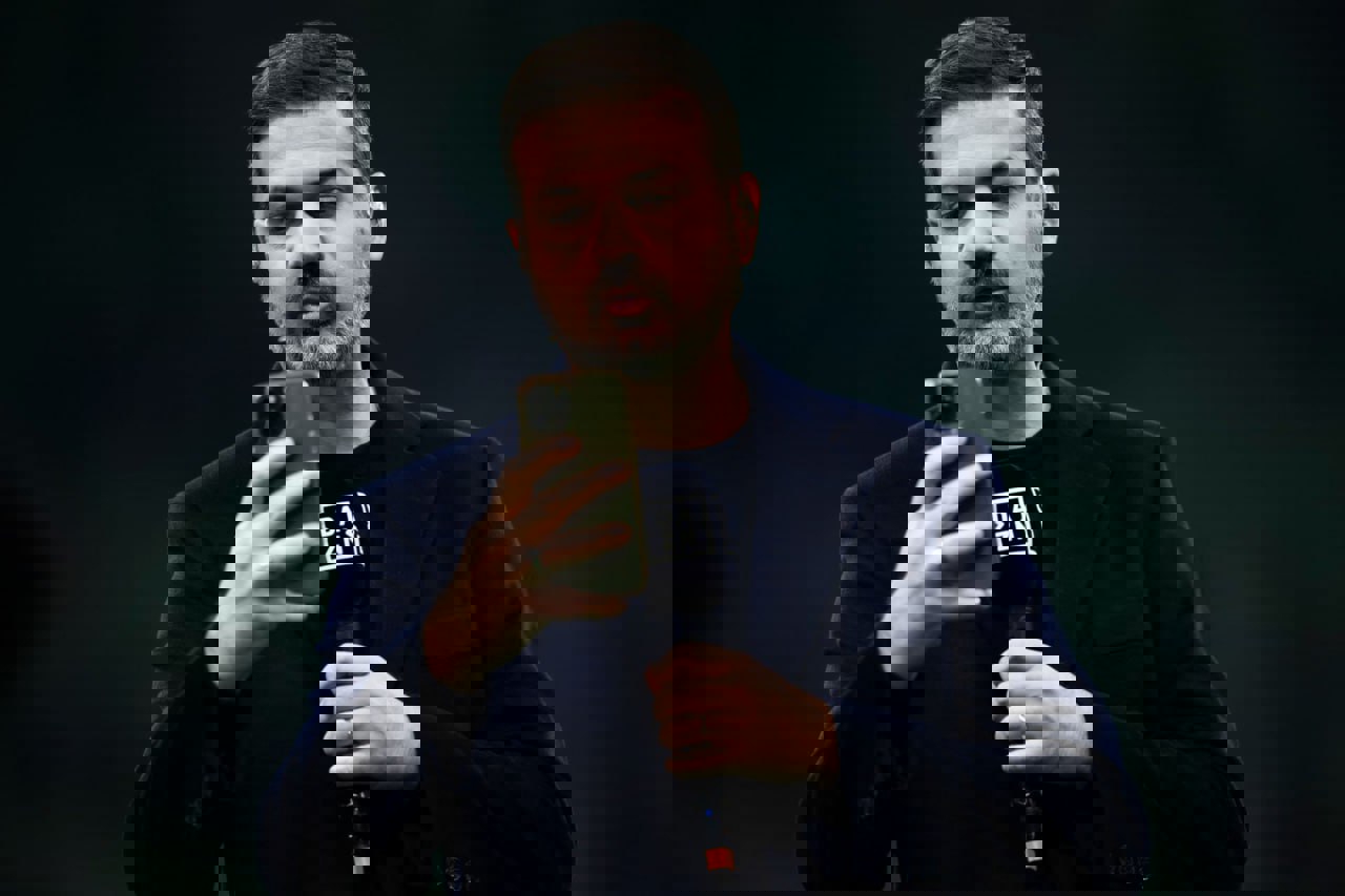 2089826