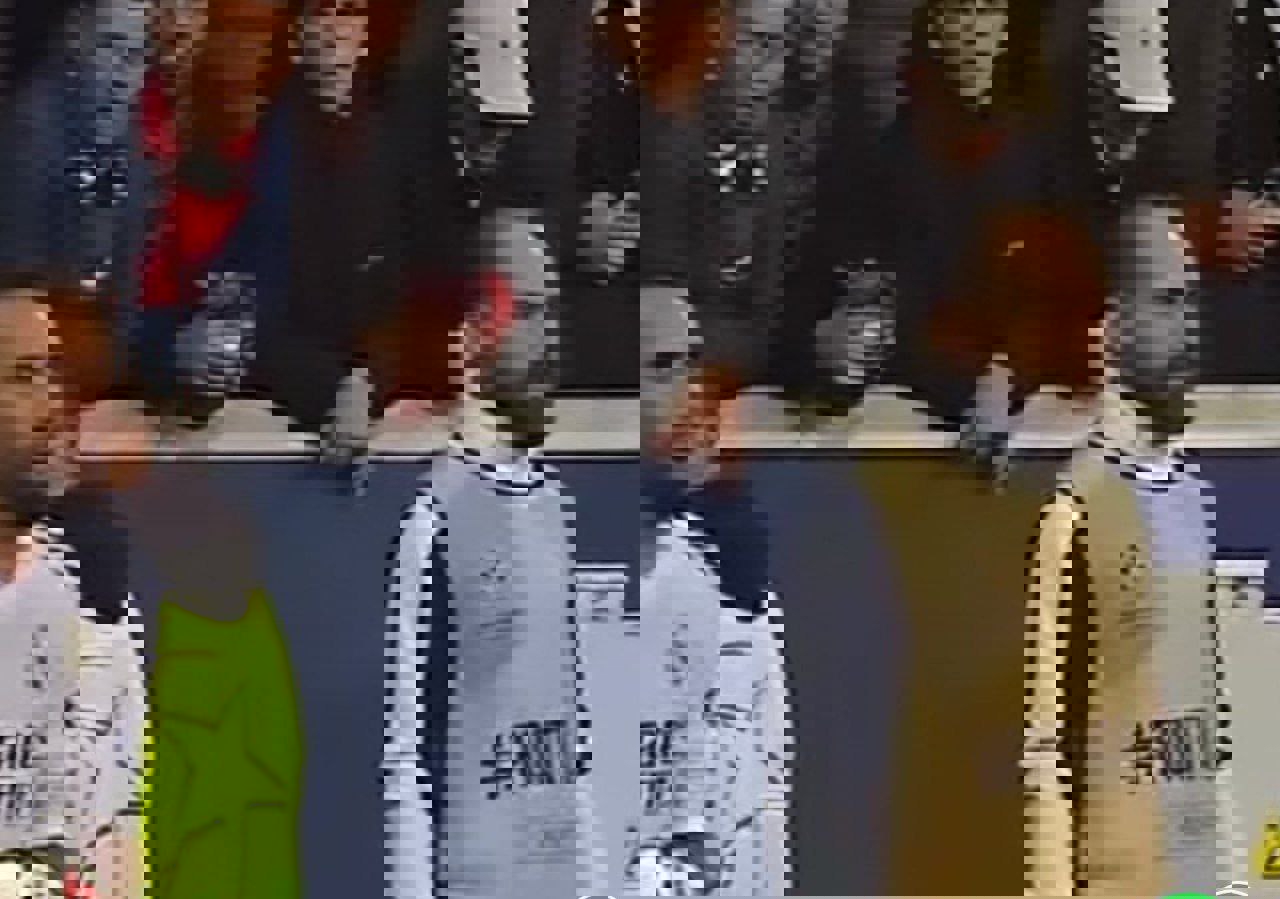 2089900