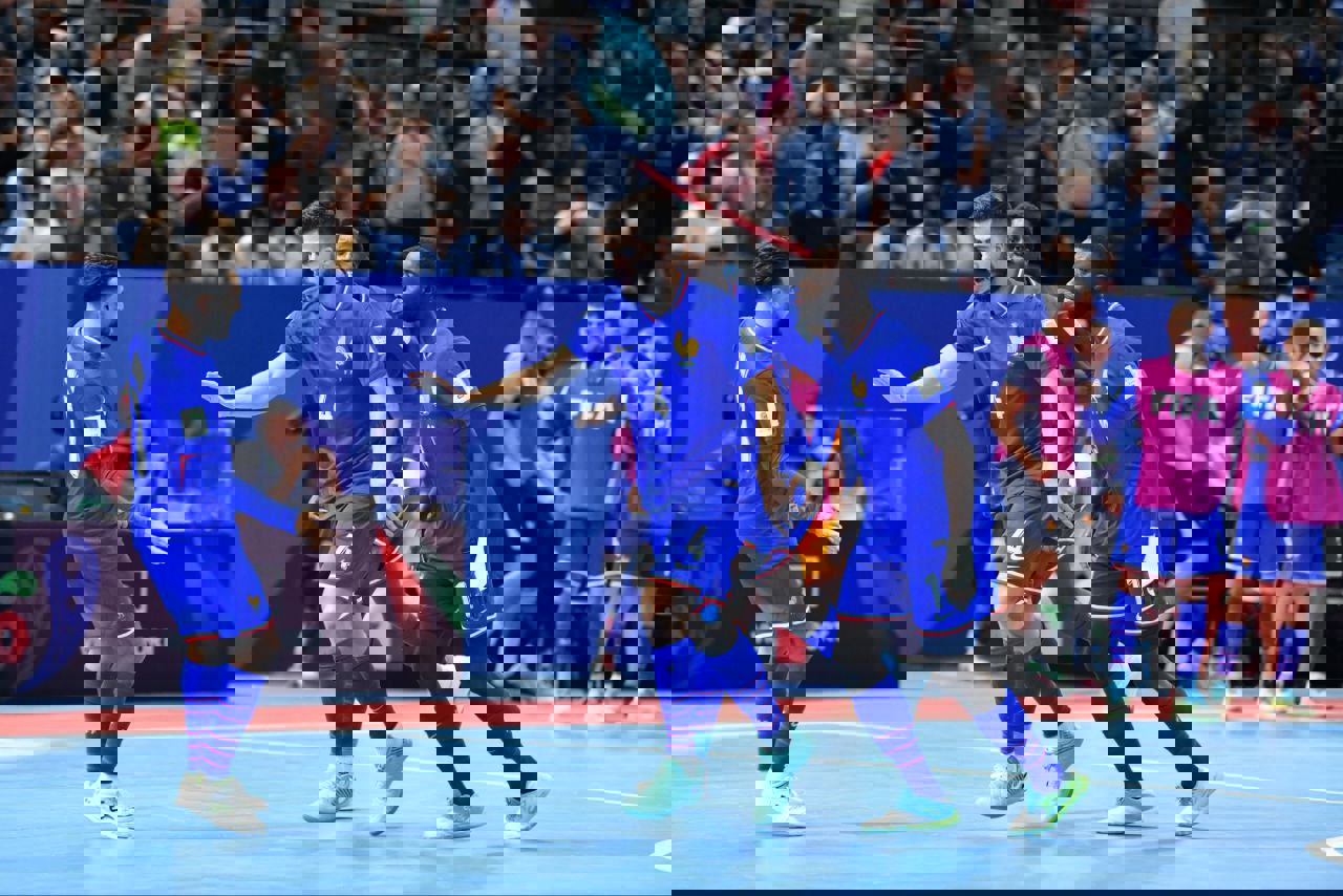 2090172