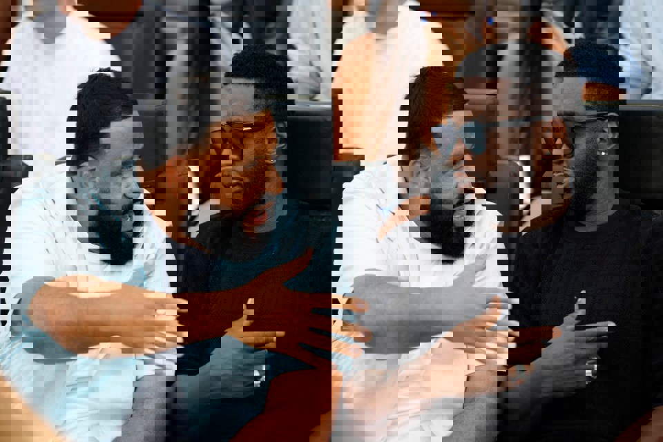 2090133