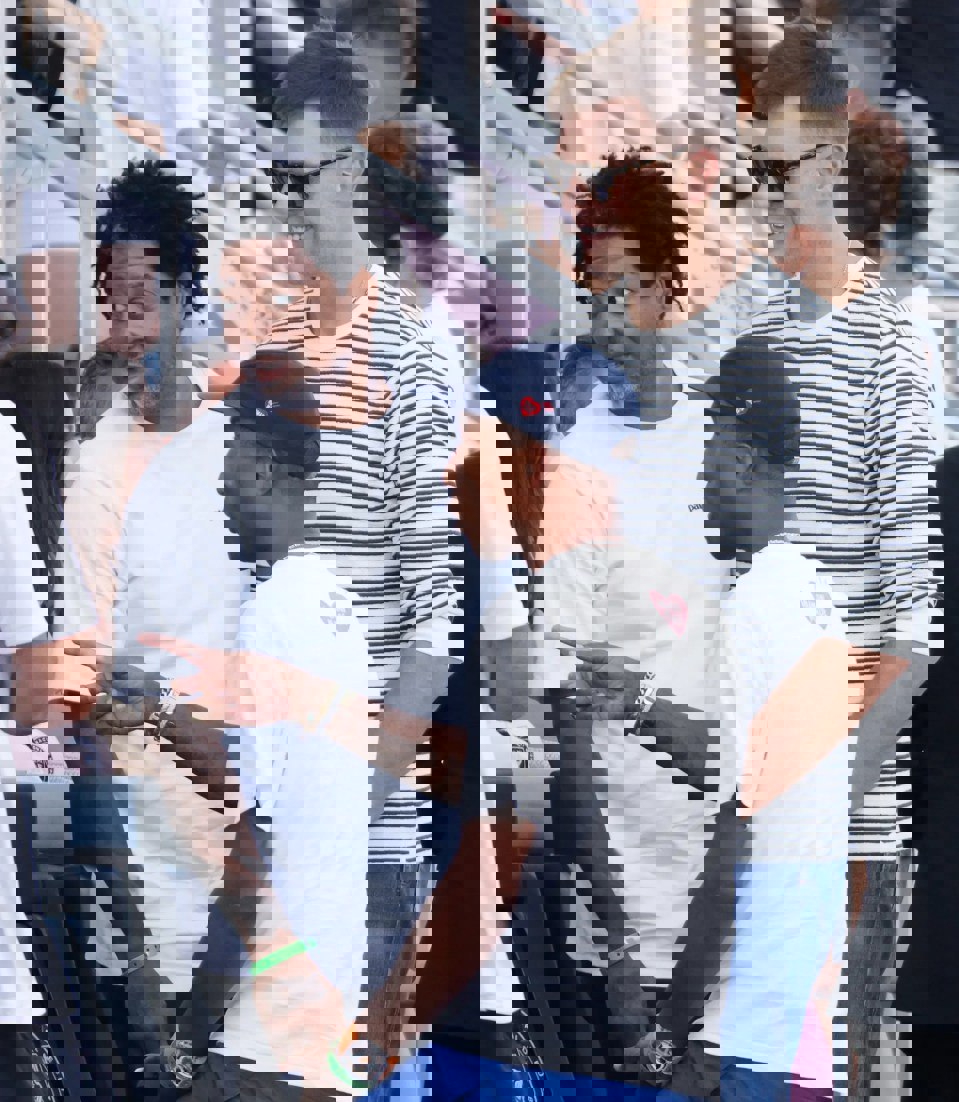 2090132
