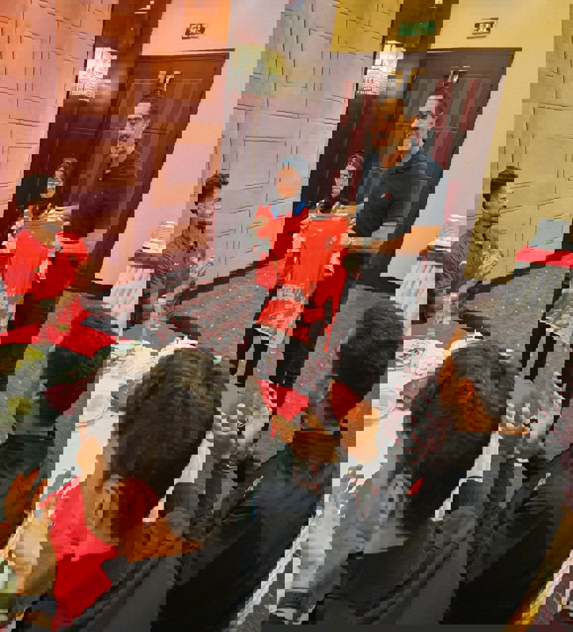 2090563