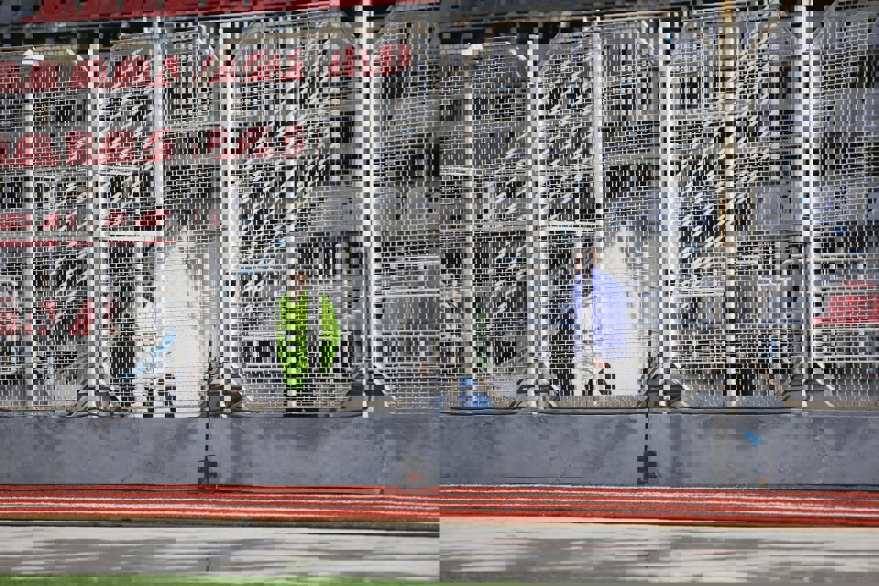 2090457