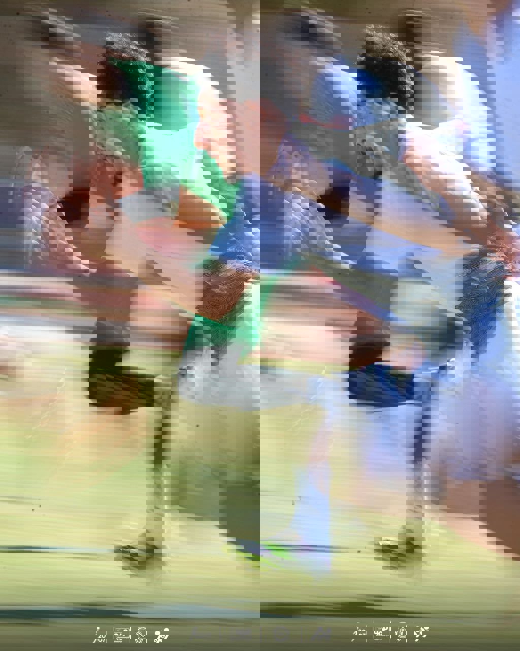2090876