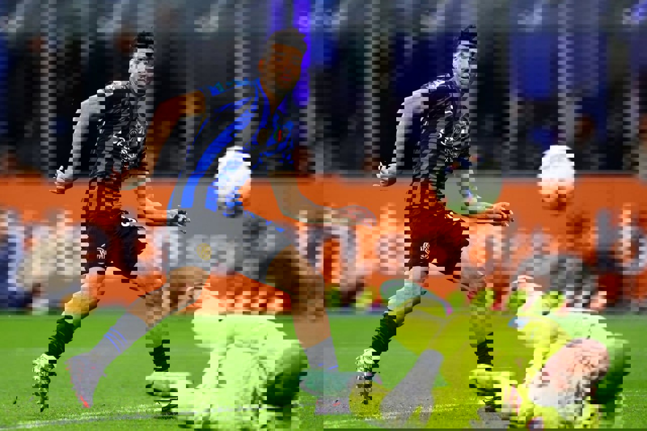2091366
