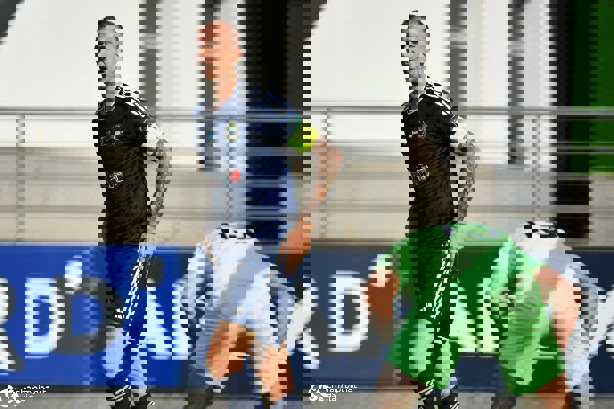 2091382