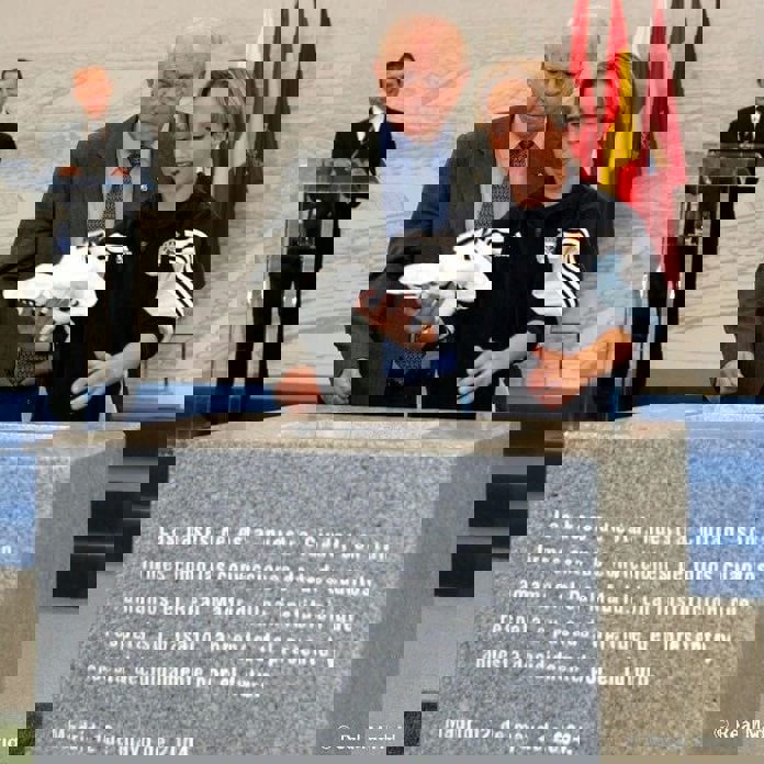 2091399