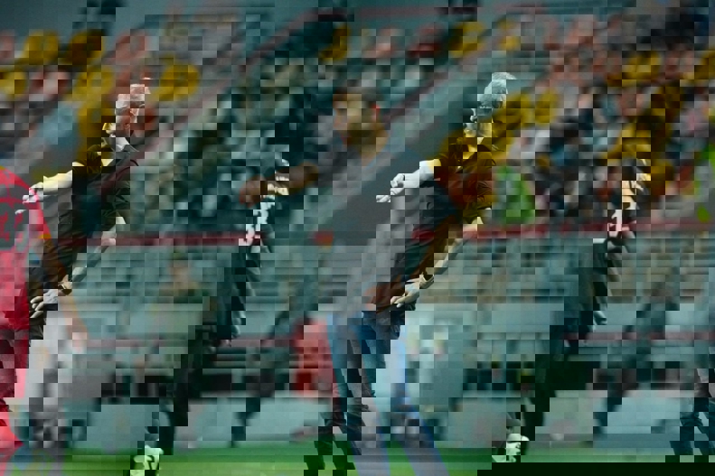 2091549