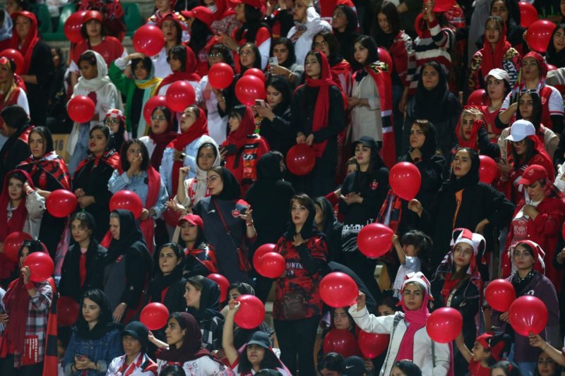 رمز پیروزیهای مهم پرسپولیس: ارتش صبور سکوها
