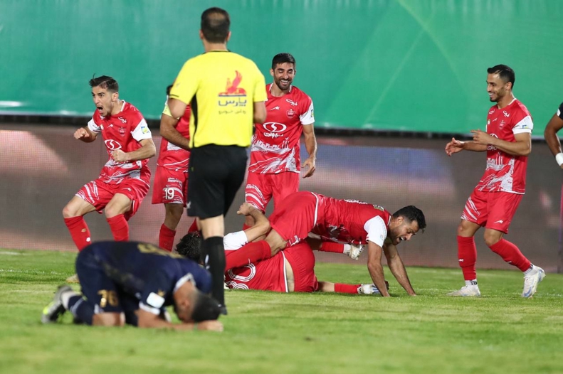 خوشحالی گل پرسپولیس نزدیک بود تلفات بگیرد! 2