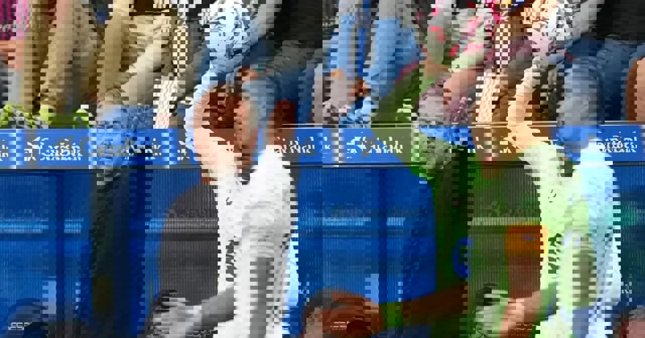 2091860