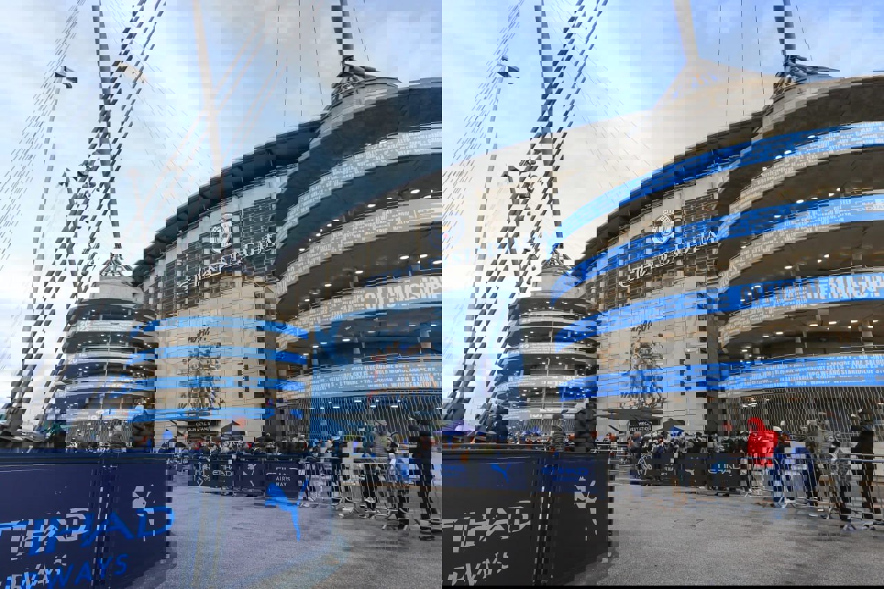 2091992